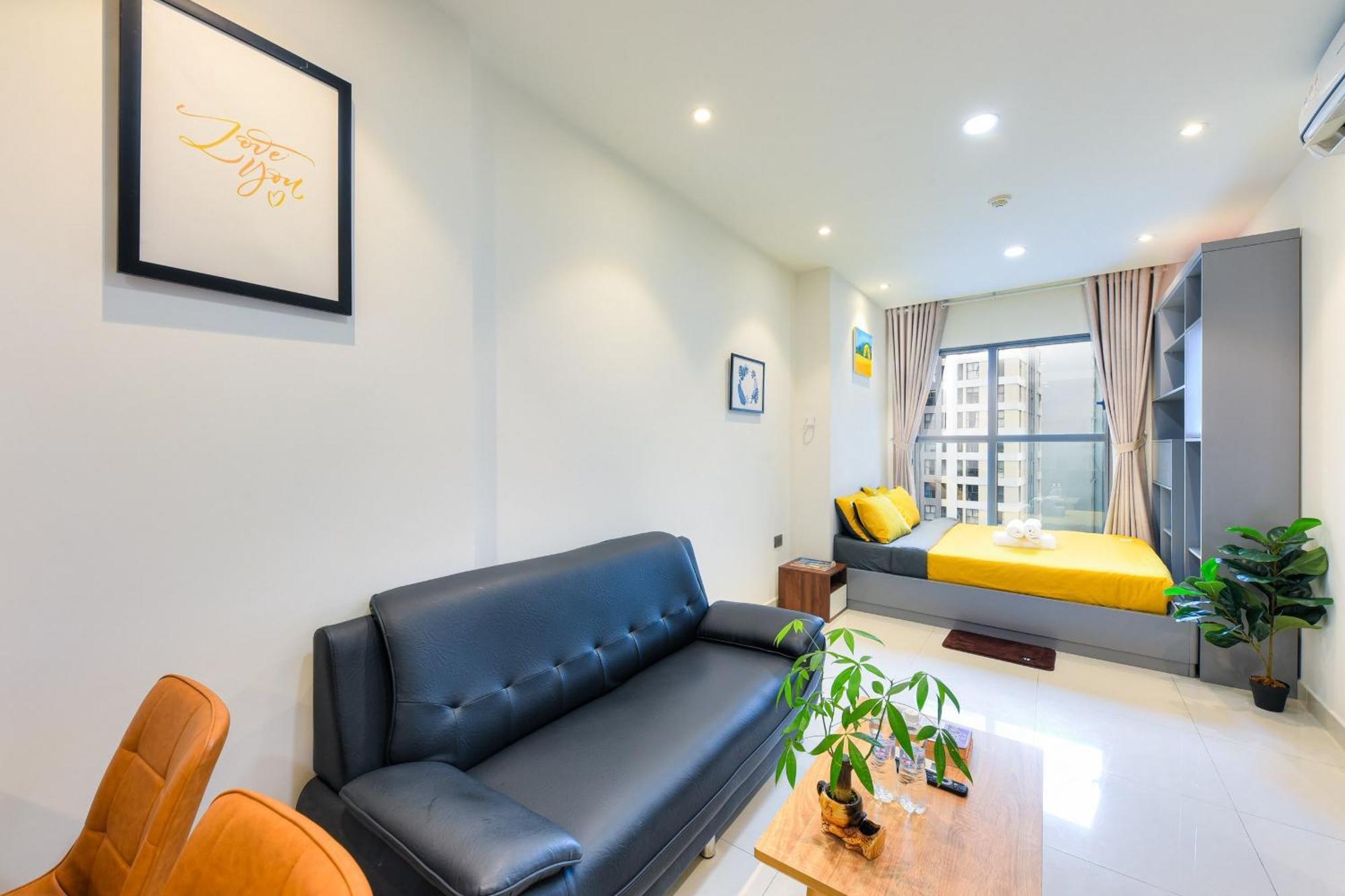 Saigon Royal Apartment Ho Chi Minh City Exterior photo