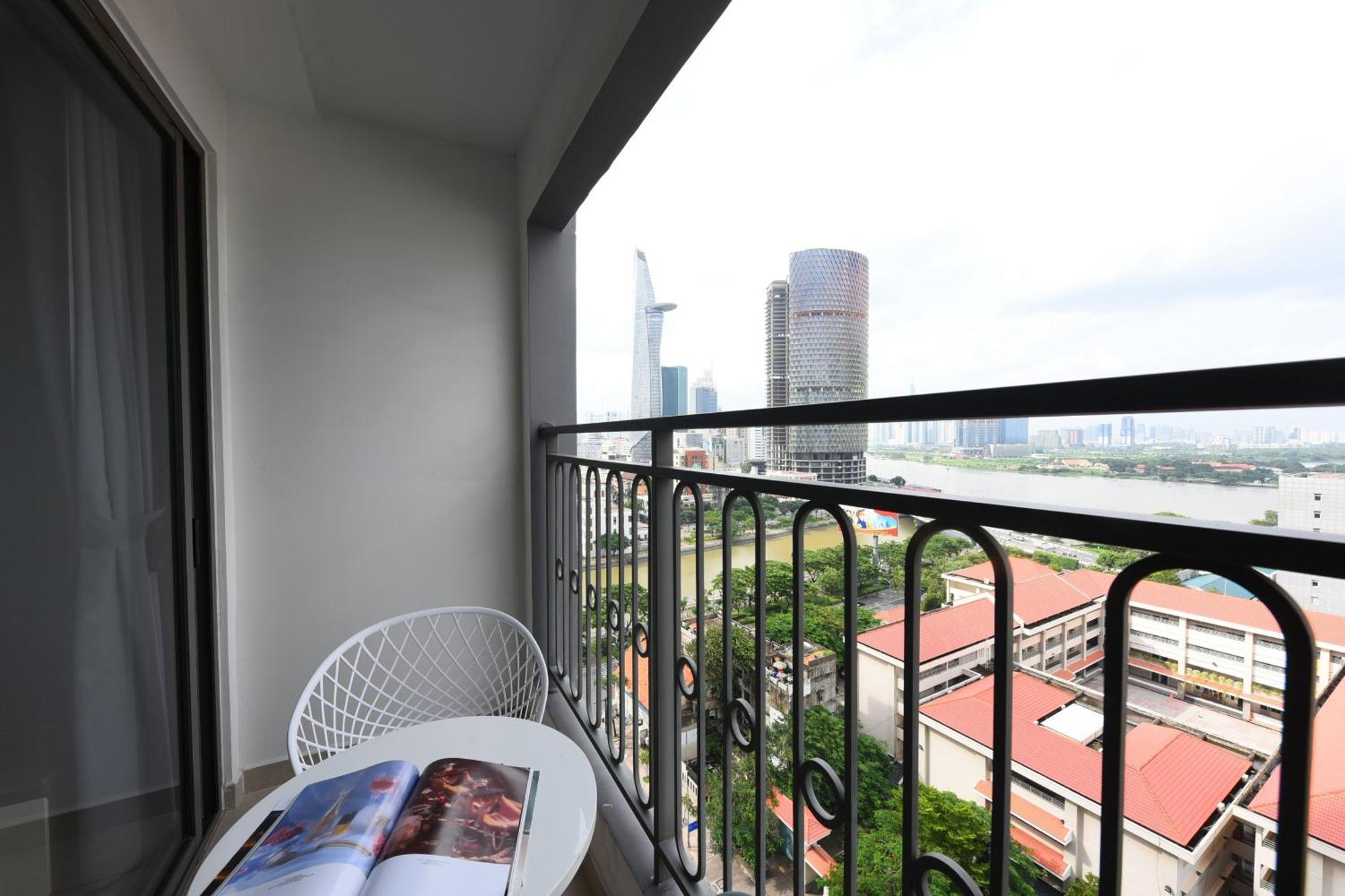 Saigon Royal Apartment Ho Chi Minh City Exterior photo